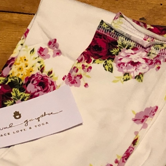 Floral LeggingsLast Pair! - Picture 6 of 6